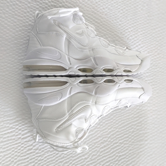 Nike Air Max UPTEMPO TRIPLE WHITE 8.5 Brand New - Picture 8 of 10